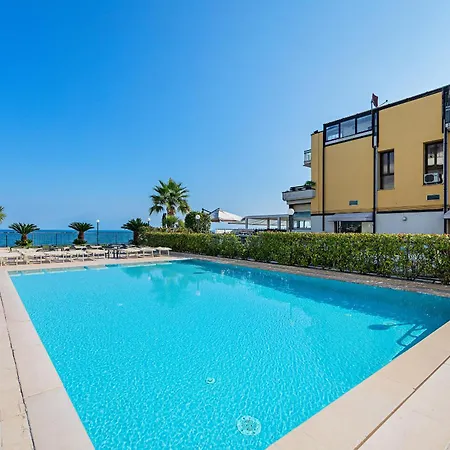 Apartment Residenza Miralago Ii By Wonderful Italy *