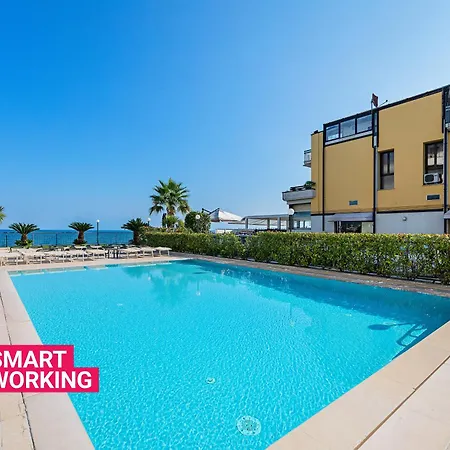 Residenza Miralago Ii By Wonderful Italy * Desenzano del Garda
