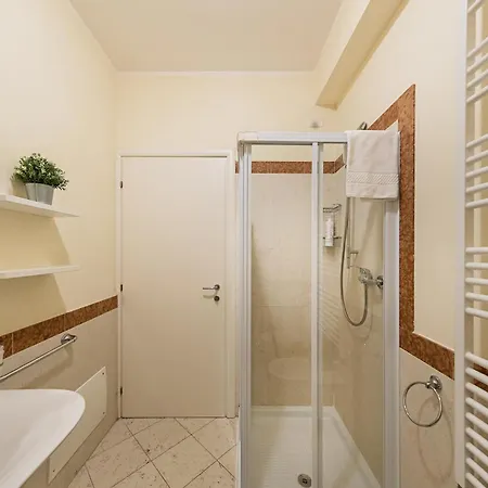Residenza Miralago Ii By Wonderful Italy * Desenzano del Garda