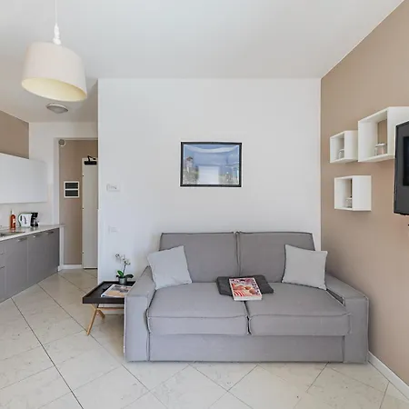Apartment Residenza Miralago Ii By Wonderful Italy