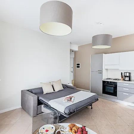 Apartment Residenza Miralago Ii By Wonderful Italy Desenzano del Garda